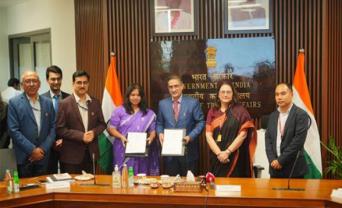 India News | NSTFDC, HPCL Sign MoU to Establish Computer Labs, Smart Classrooms in 29 Eklavya Model Residential Schools in Rajasthan