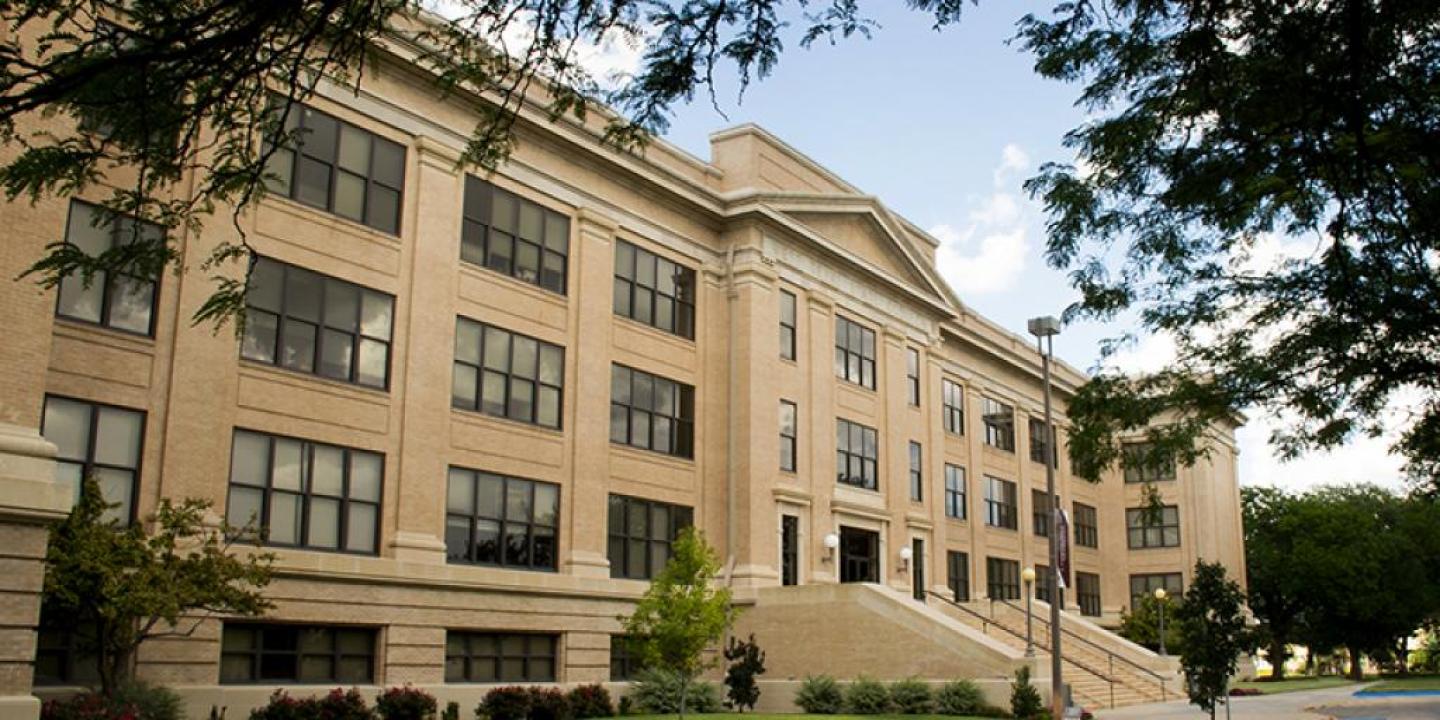 Gov. Abbott Announces $2 Million in Grants for Free Educational Resources for College Students