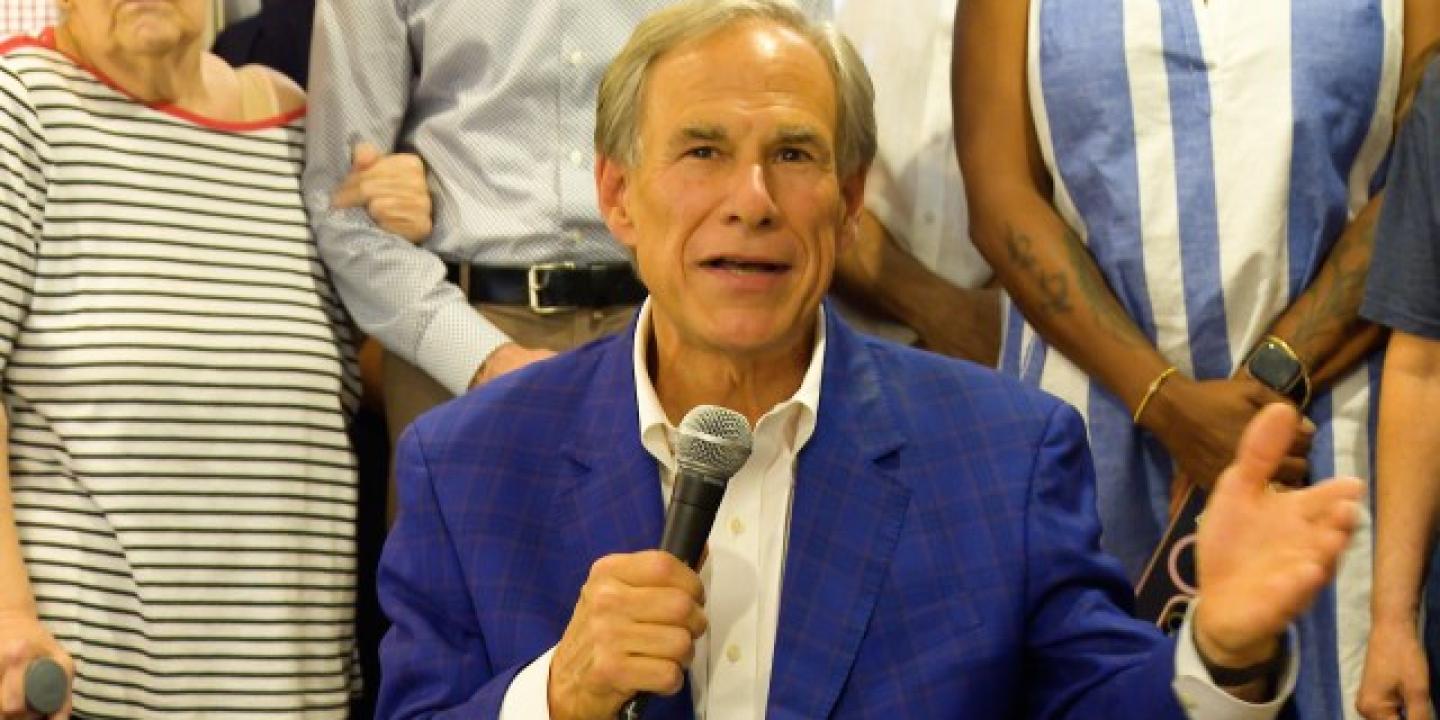 Gov. Abbott awards $2M to expand free textbooks, course materials at Texas colleges